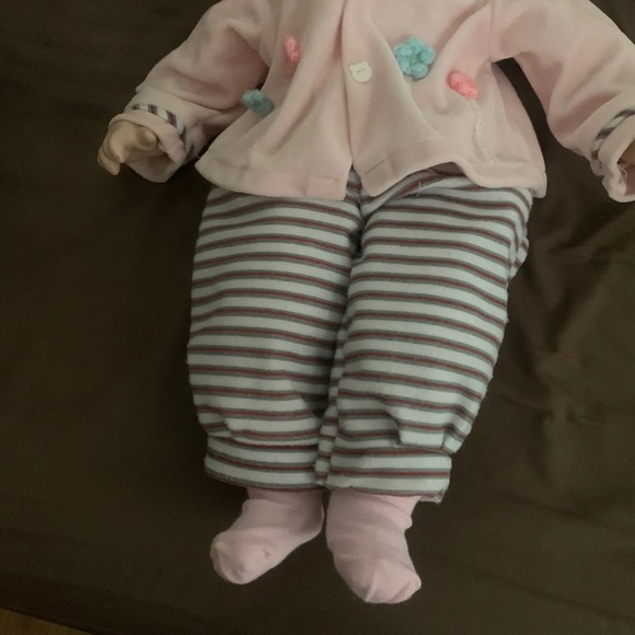 Duck House Heirlooms Porcelain Doll - Picture 7 of 8